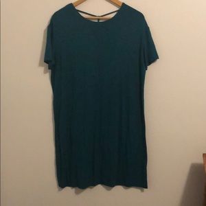 Emerald short sleeve t back detail jersey dress